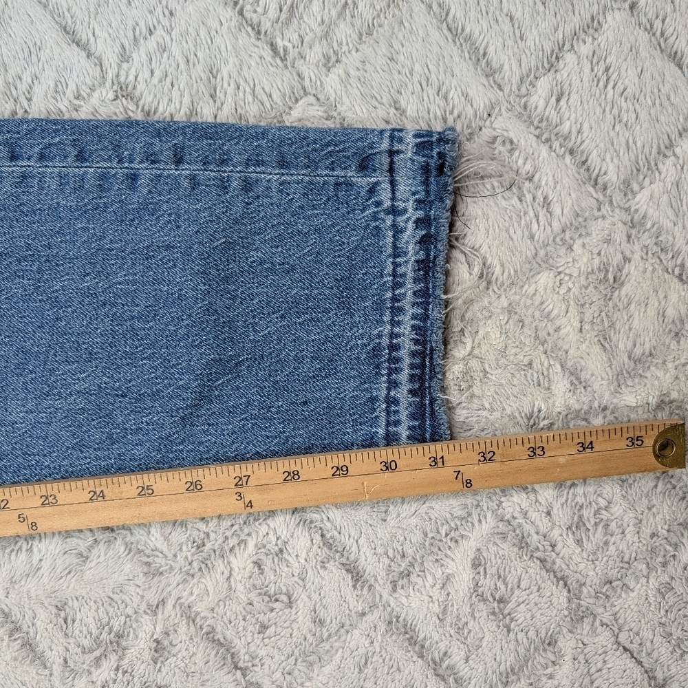 Levis Jeans Womens 30 Blue Light Original Straight Fit Premium Denim Full - Picture 8 of 11
